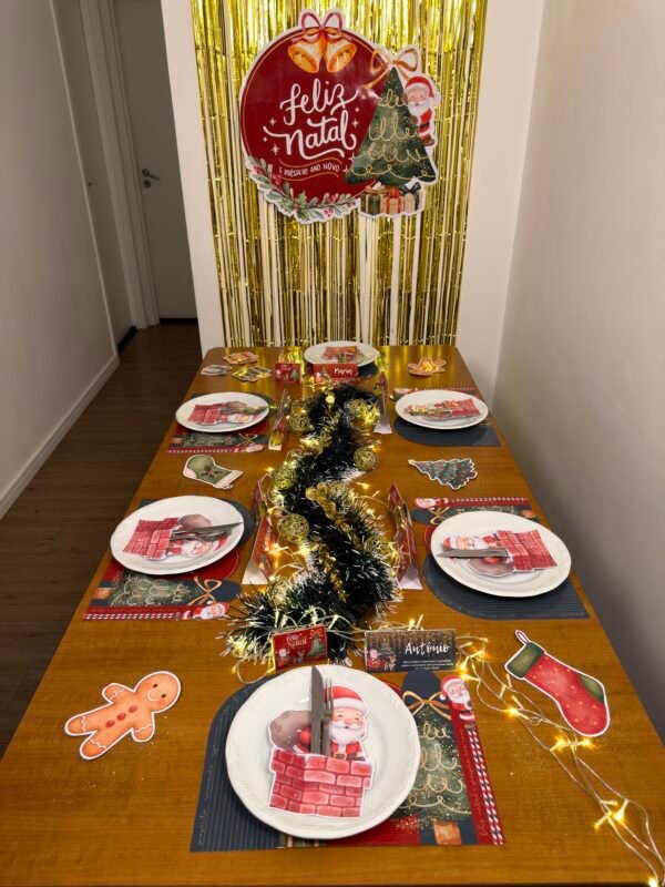 Kit Decorativo com Painel e Mesa Posta de Natal