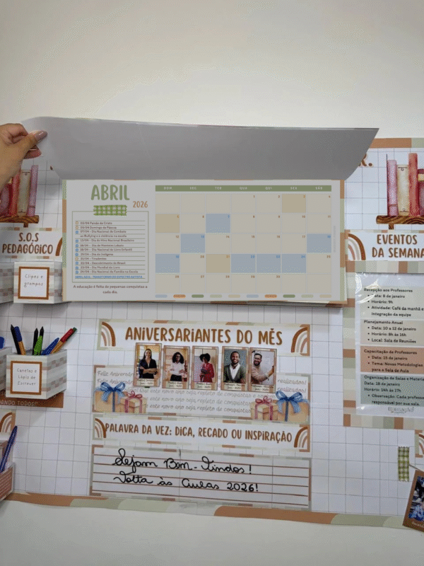 3 Painel Interativo para Sala dos Professores - 2026